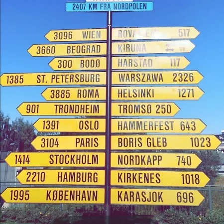 Koselig Rom I Sentrum Gratis Wifi Og Parkering Rom 1